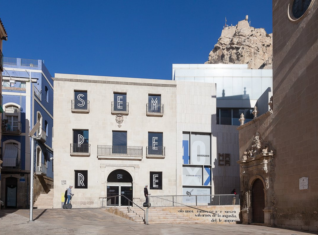Museo de Arte Contemporaneo de Alicante (MACA)景点图片