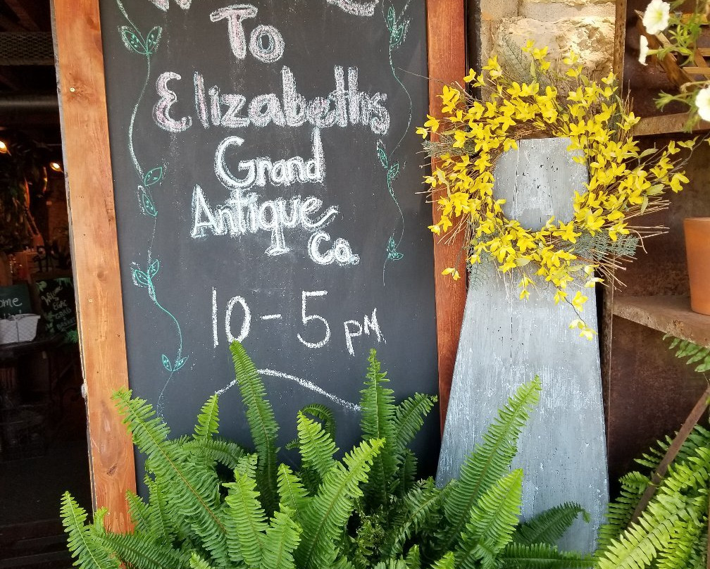 2023年12月Elizabeth's Grand Antique Co.景点攻略Elizabeth's Grand Antique Co