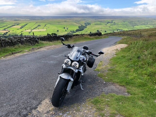 Spyder Motorcycles Rental-锡尔弗斯通必去景点