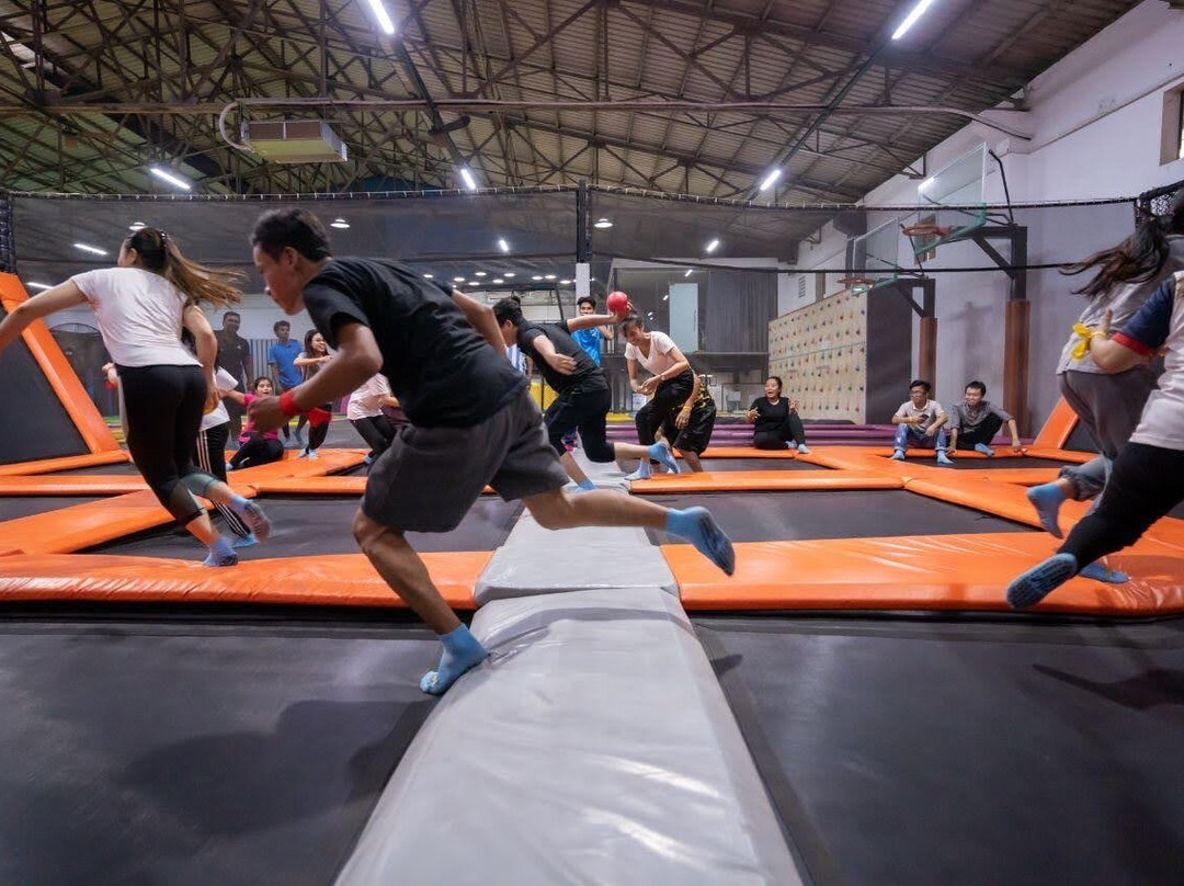 Fly Phnom Penh-金边必去景点