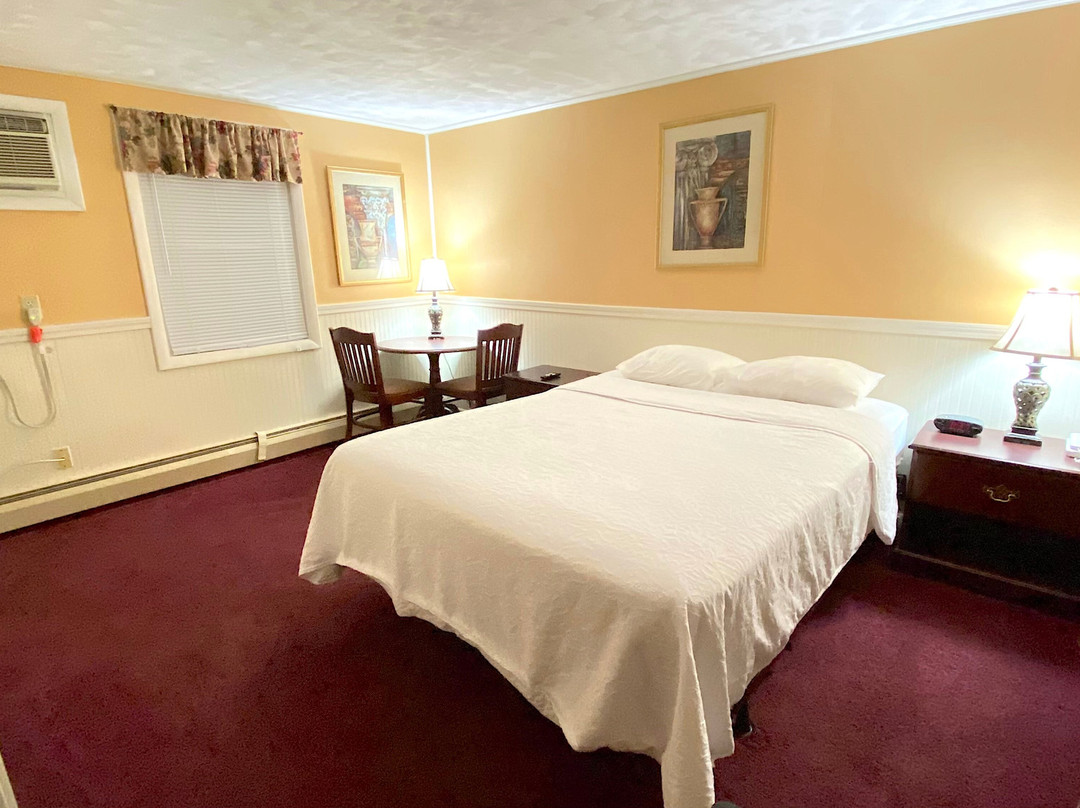 Founder's Brook Motel & Suites主图