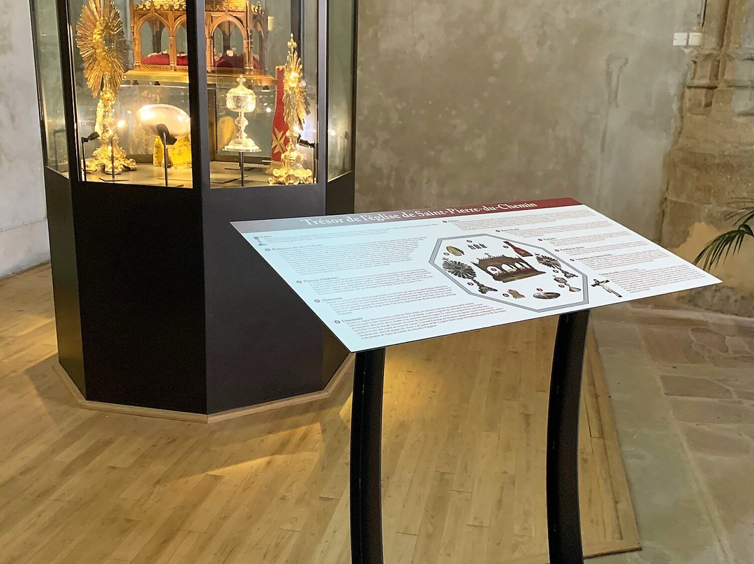 Eglise Saint-Pierre-Saint-Pierre-du-Chemin必去景点