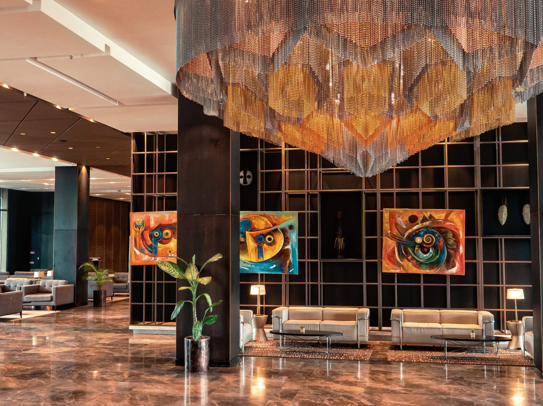 Grand Hotel de Kintele主图