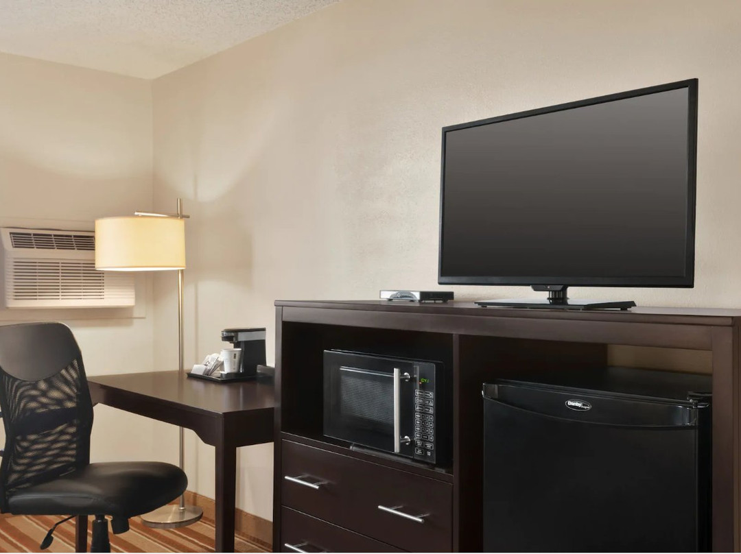 Super 8 by Wyndham Clear Lake主图