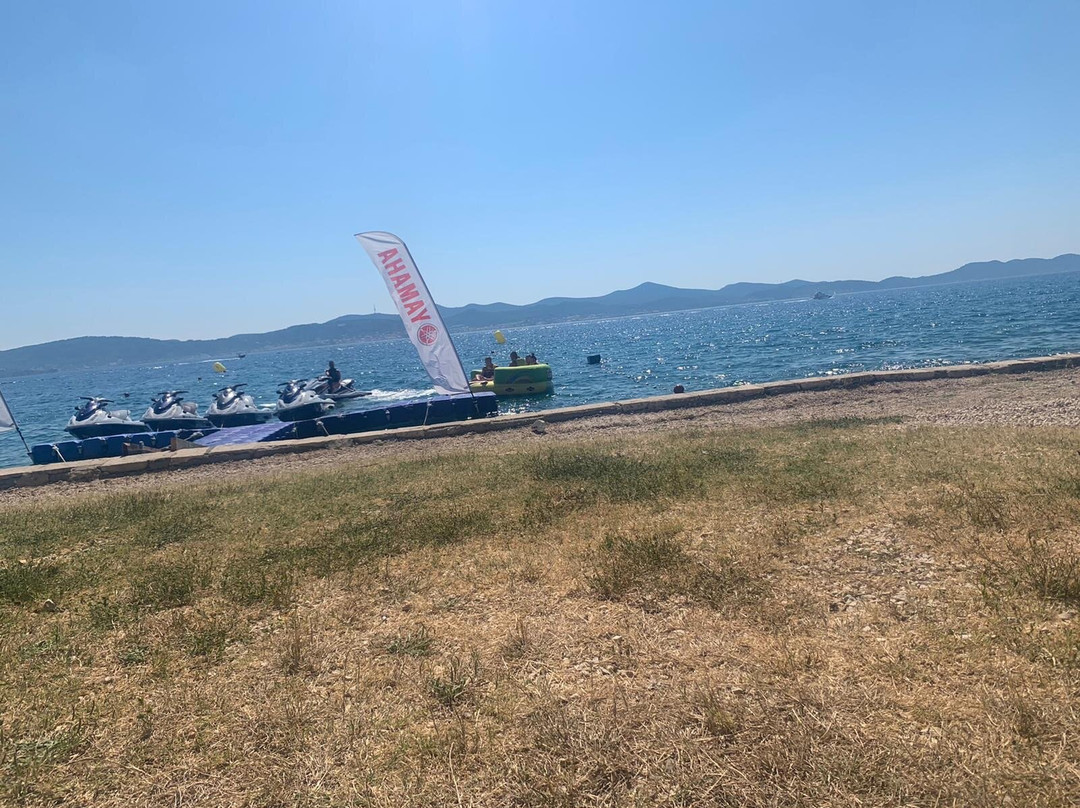 Rent A Jet Ski Kolovare Beach景点图片
