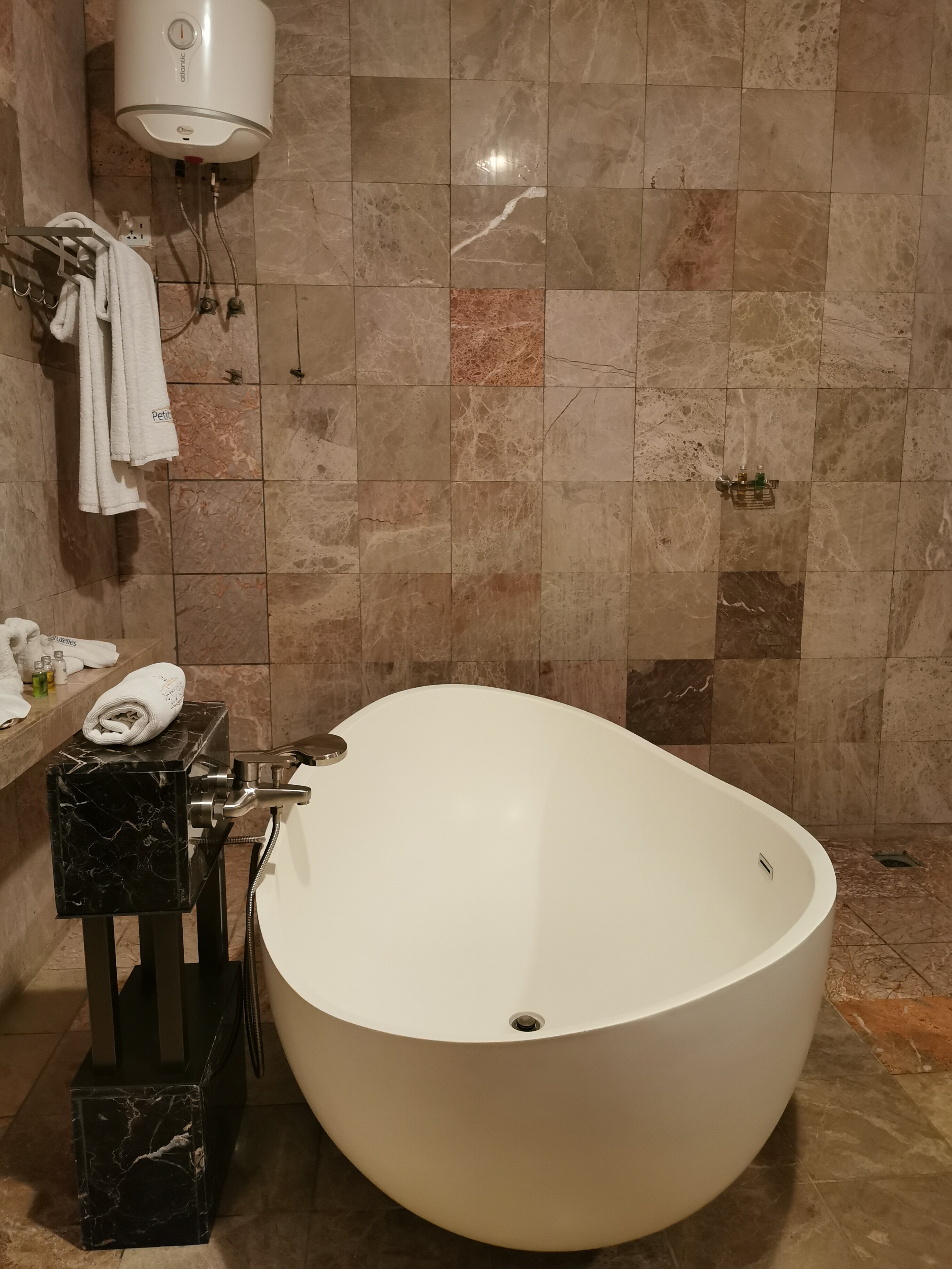 Hotel Petit Brussel-浴室