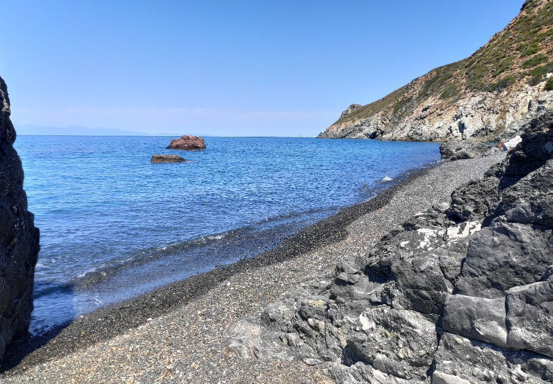 Spiaggia delle Tombe-Campo nell'Elba必去景点