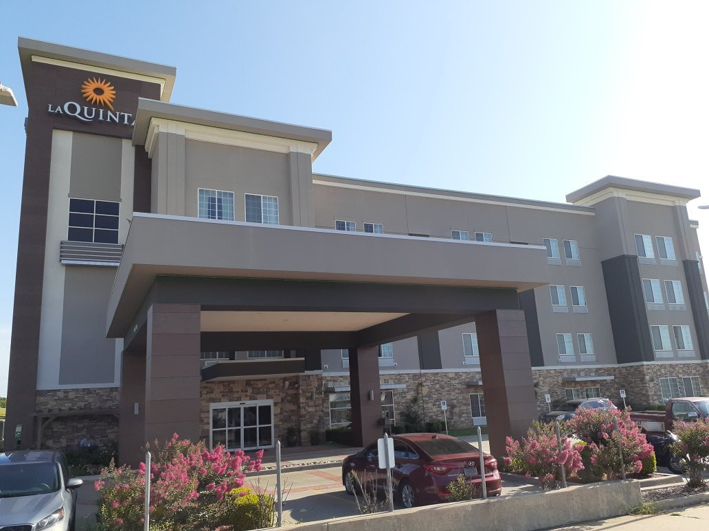 La Quinta Inn & Suites by Wyndham Tulsa - Catoosa Route 66主图