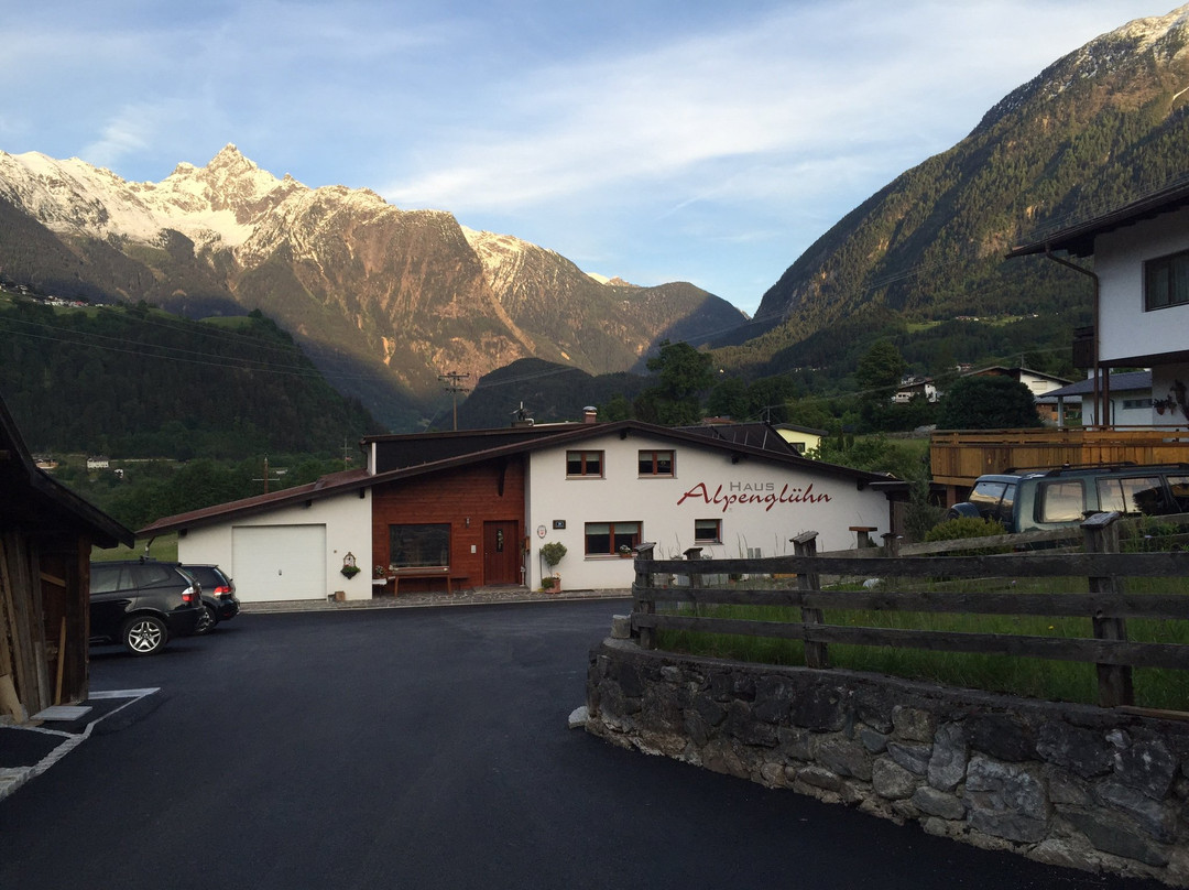 Haus Alpengluehn主图