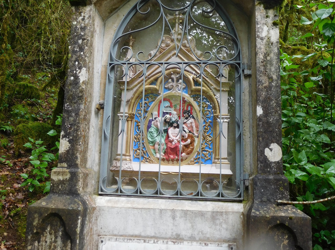 Grotte de Notre Dame du Lac景点图片