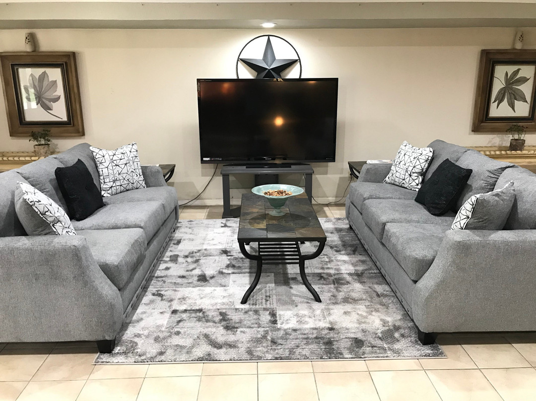 6寺北汽车旅馆主图