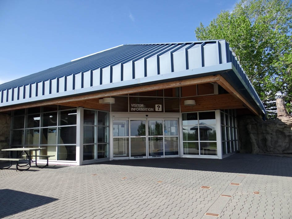 Travel Alberta Milk River Visitor Information Centre景点图片