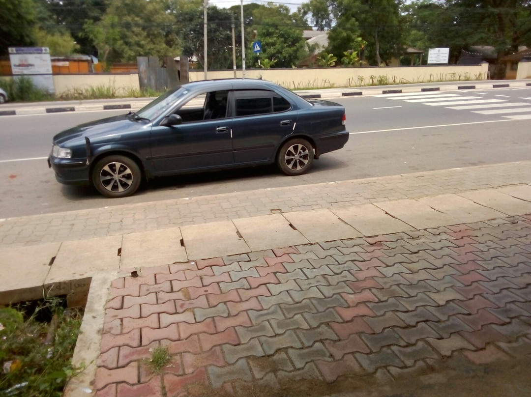 Yahansi Tours-锡吉里亚必去景点