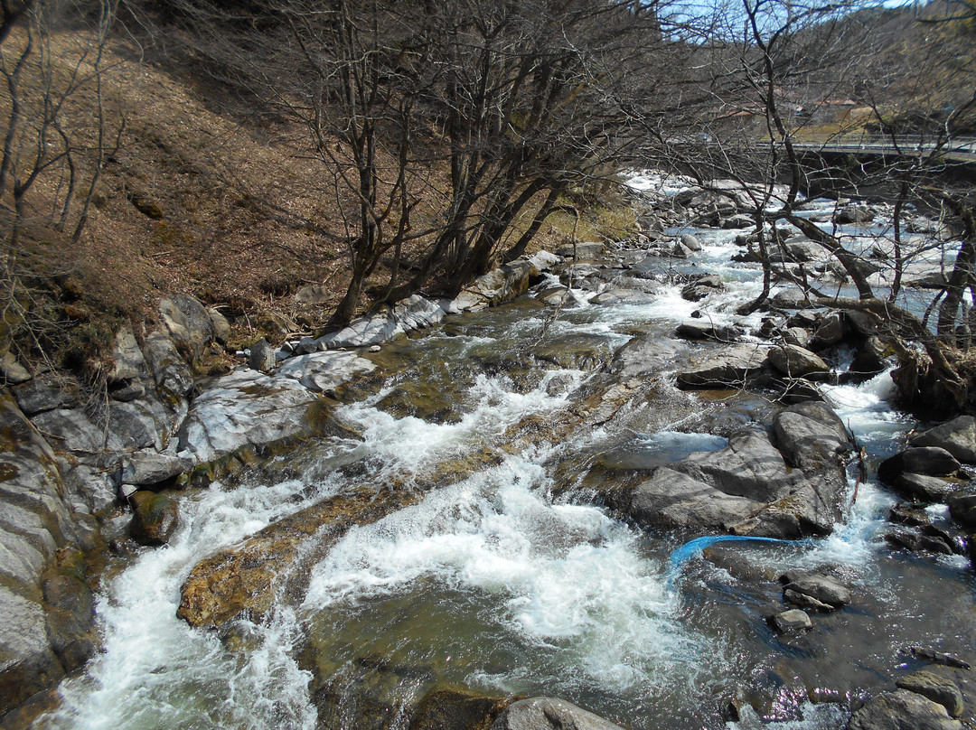Kowadaki Waterfall Promenade-鲛川村必去景点