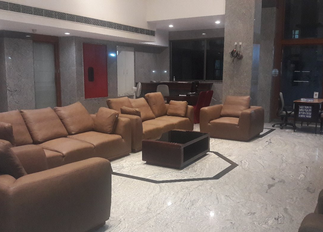 萨普塔吉里酒店主图