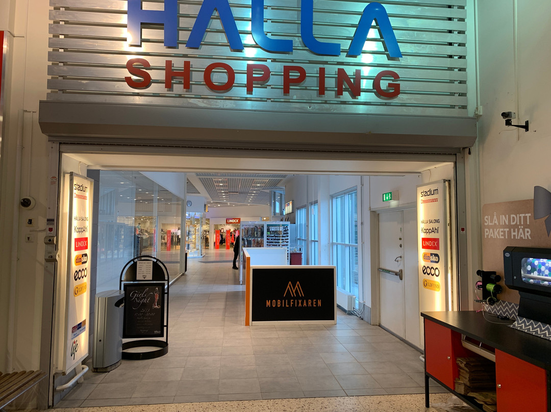 Hälla Shopping-韦斯特罗斯必去景点