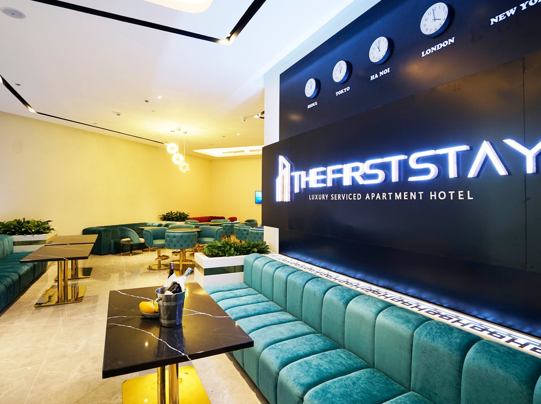 The First Stay Hotel主图