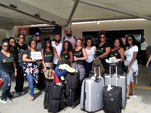 Golds Transportation-瓦拉塔港必去景点