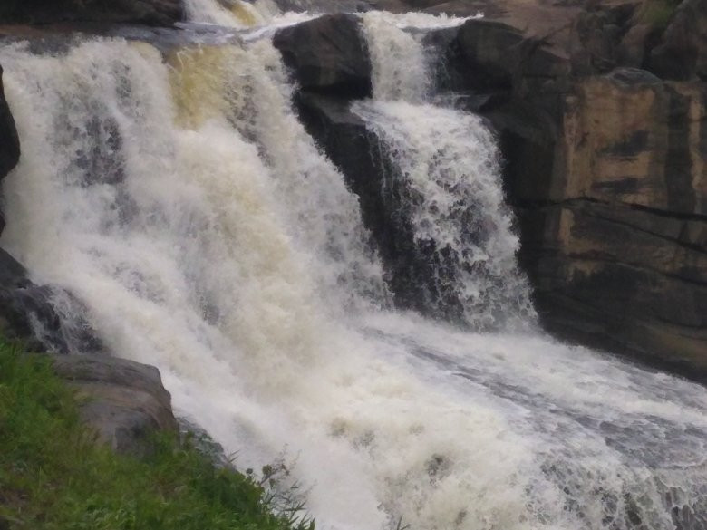 Parque Ecológico Cachoeira do Urubu-Primavera必去景点
