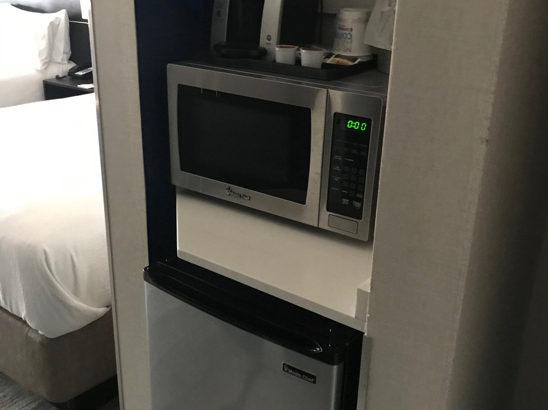 Holiday Inn Express & Suites Chicago West - St Charles By IHG主图