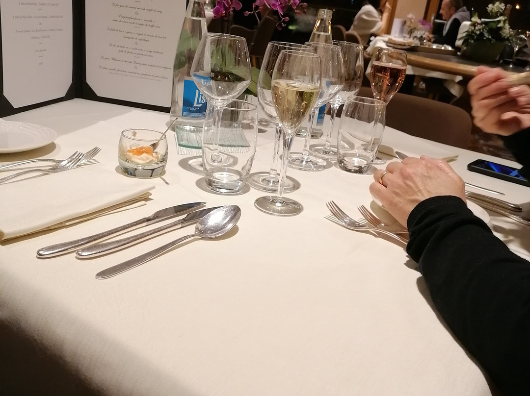 Hotel Spa Restaurant Domaine Du Moulin主图