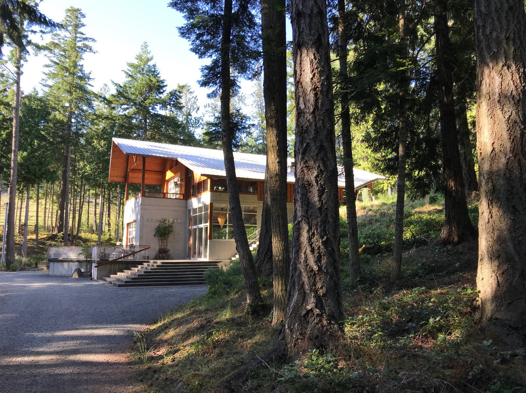 Sea Star Vineyard and Winery-Pender Island必去景点