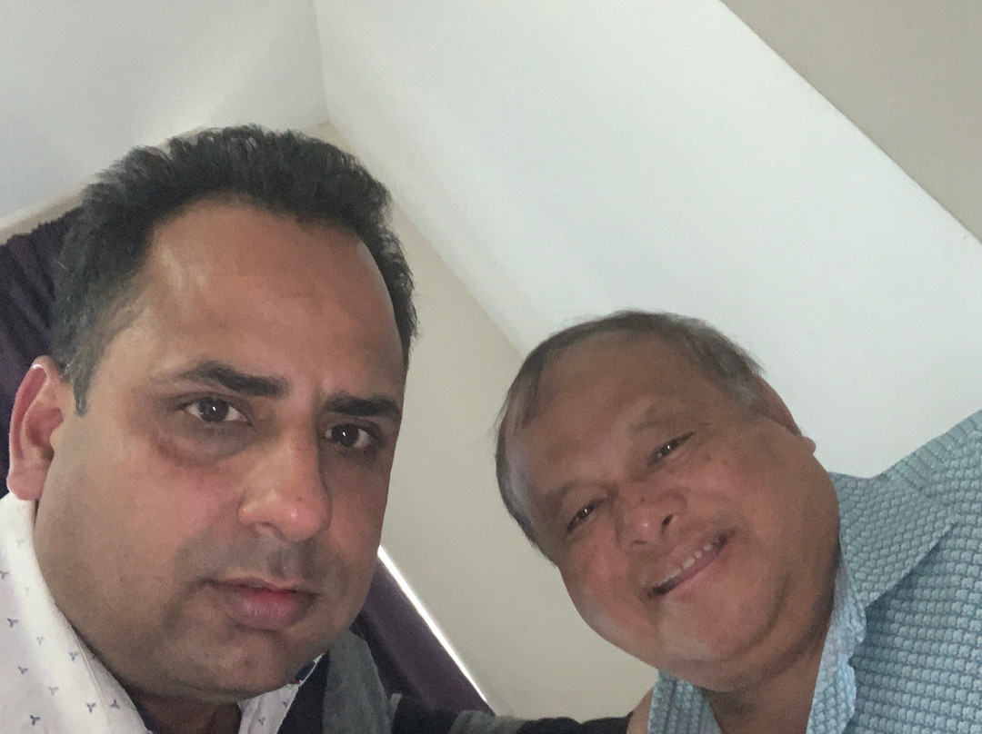 Caspia Hotel New Delhi Shalimar Bagh主图