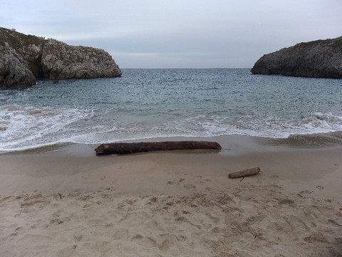 Playa San Antonio-Ovio必去景点