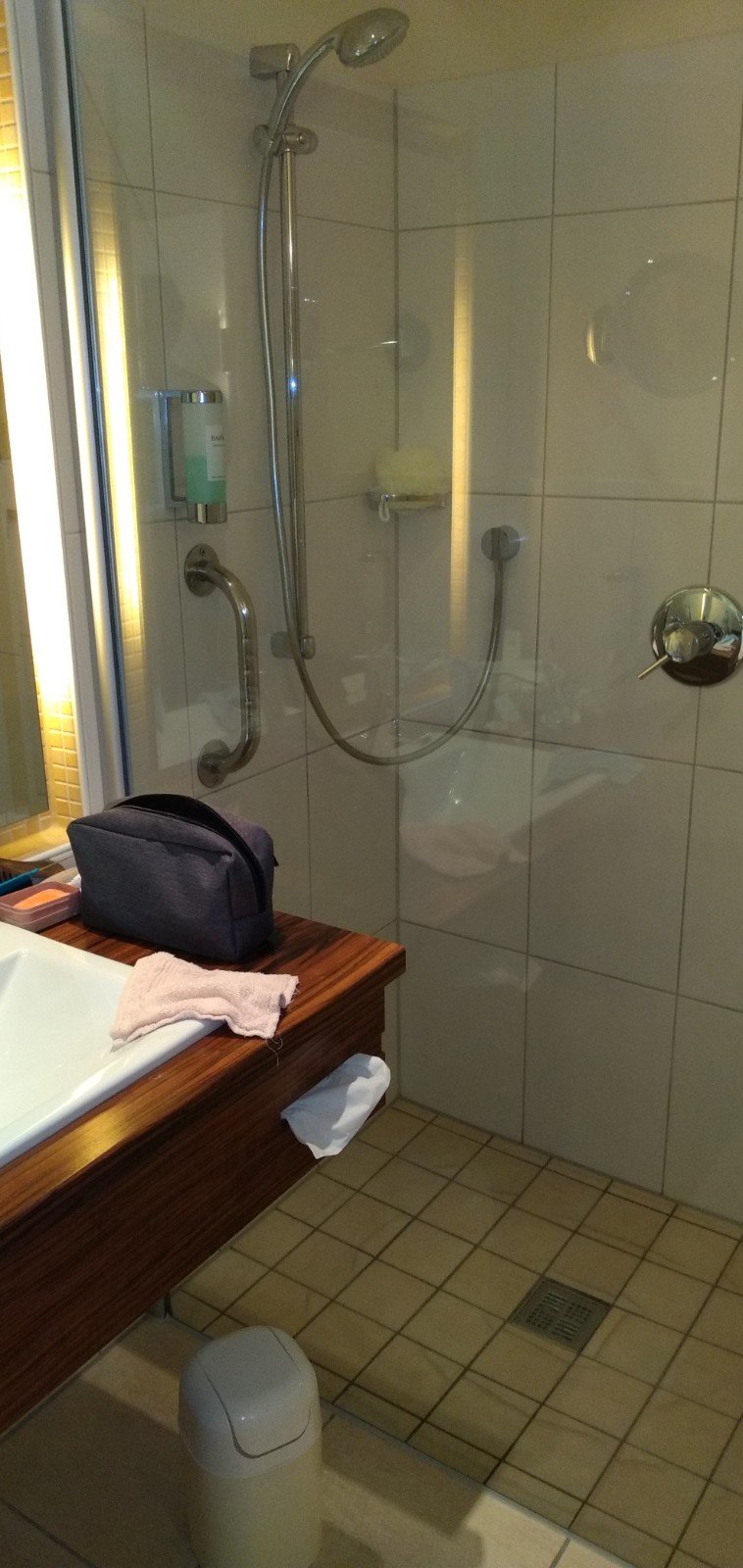 Hotel Heide-Kroepke-浴室