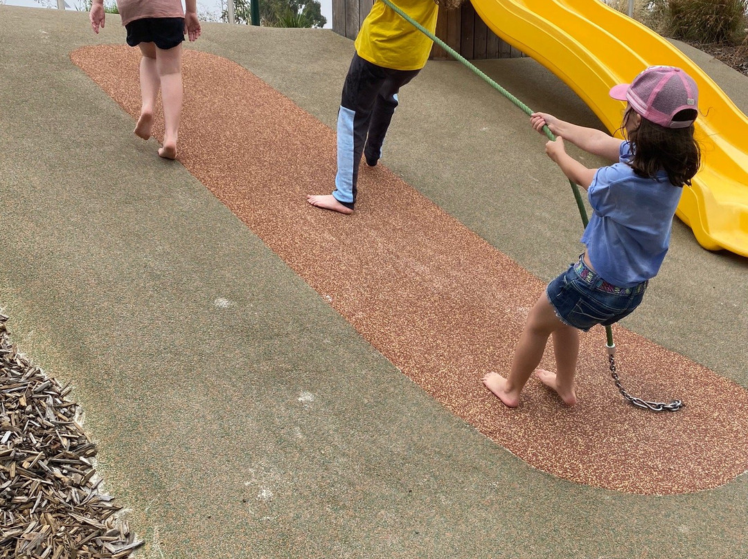 Deep Creek Eco Play Pakenham景点图片