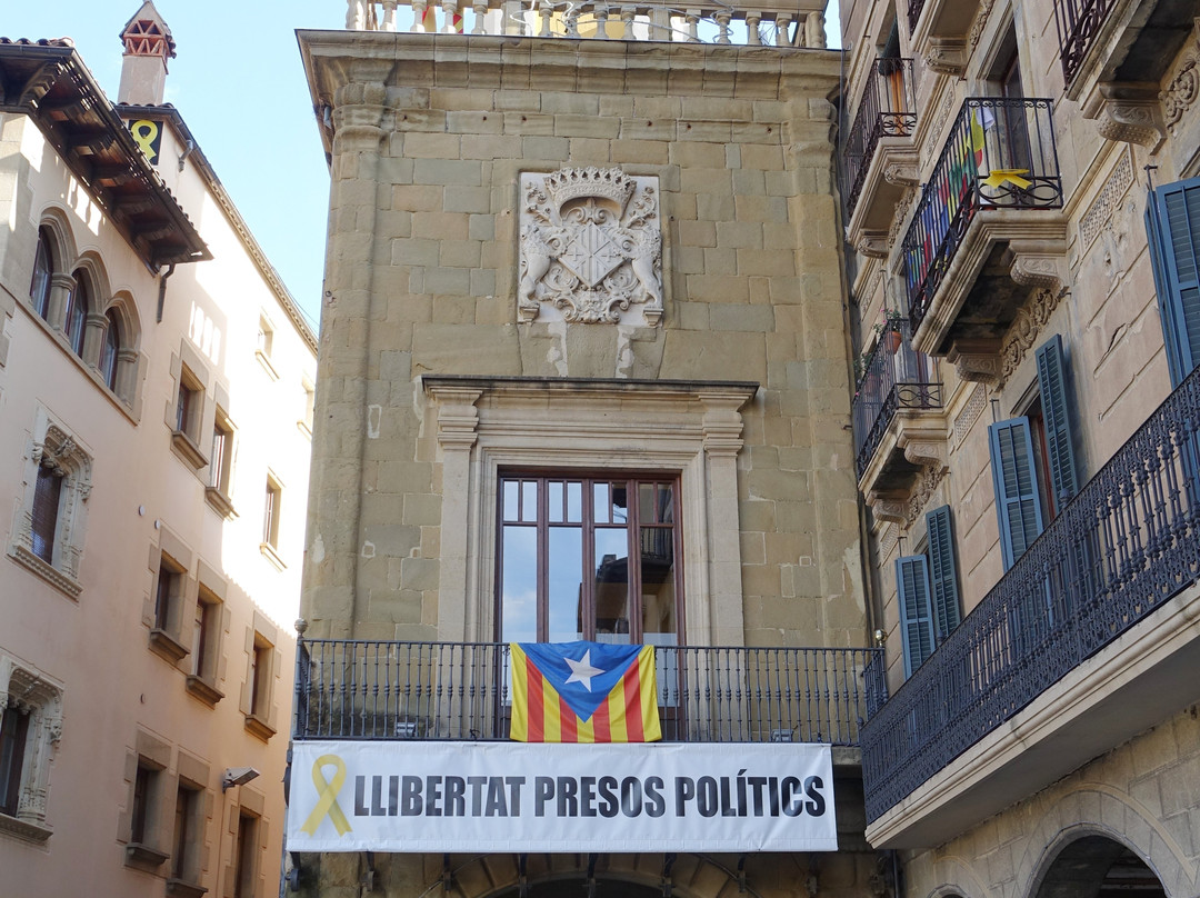 Plaça Major-维克必去景点