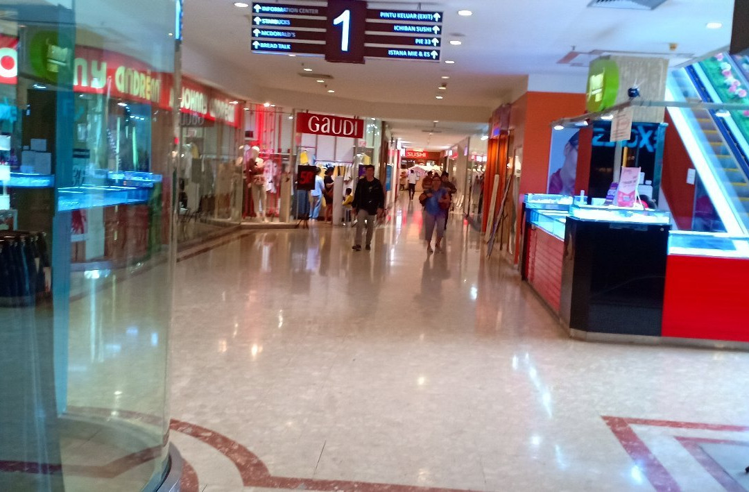 WTC Surabaya HANDPHONE CENTER景点图片
