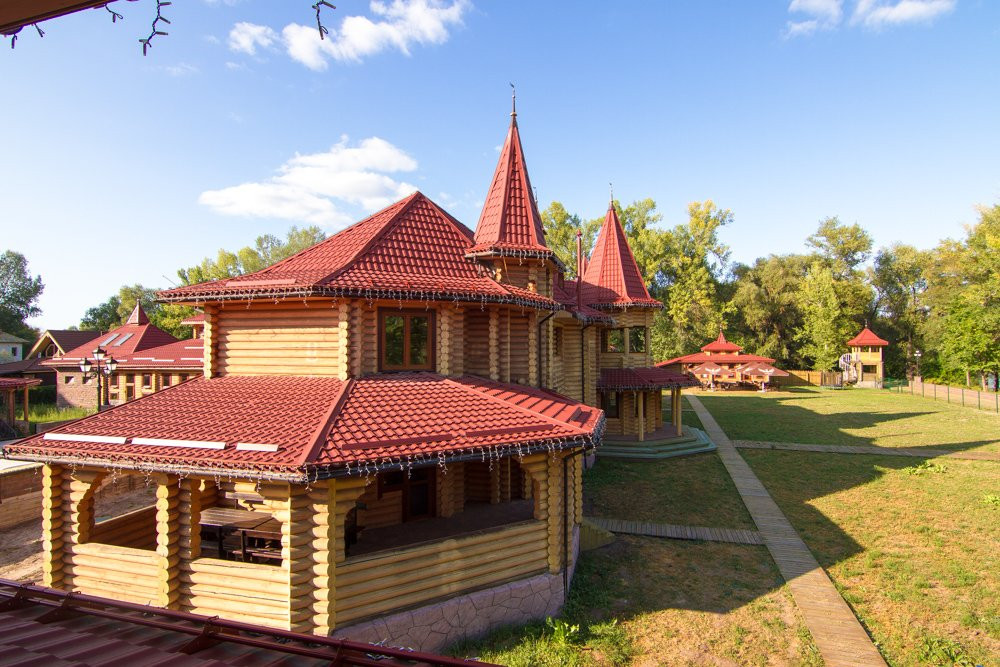 Fort Pirnov Park Baths-Pirnove必去景点