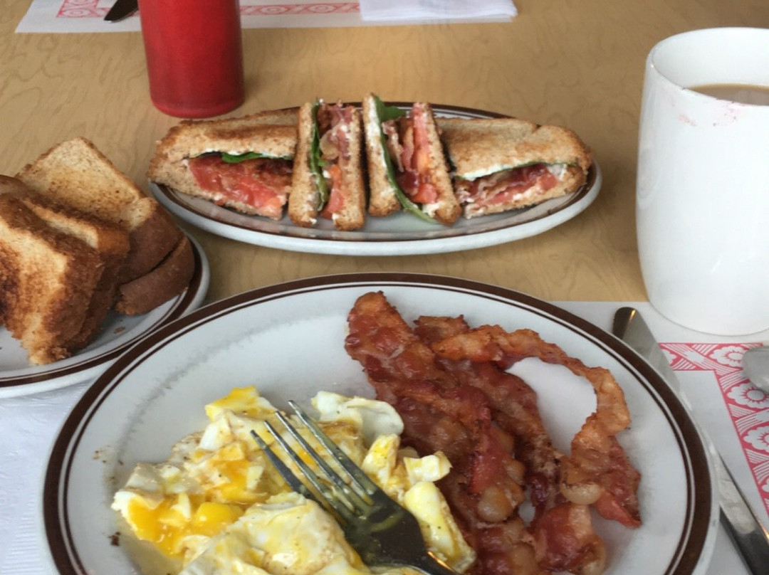 Fairwinds Motel & Restaurant主图