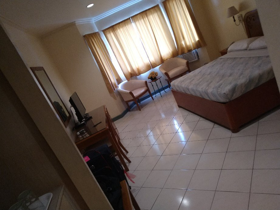 艾姆睿皇家酒店主图