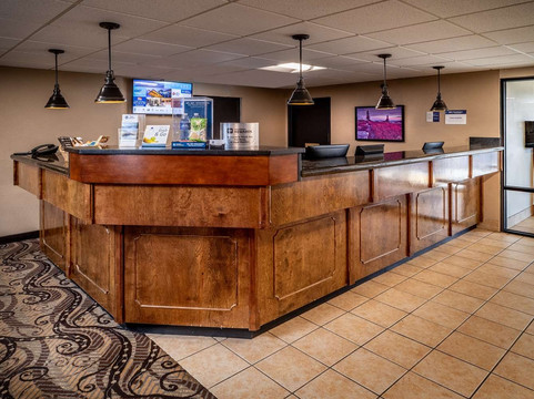 Best Western Huntington Mall Inn主图