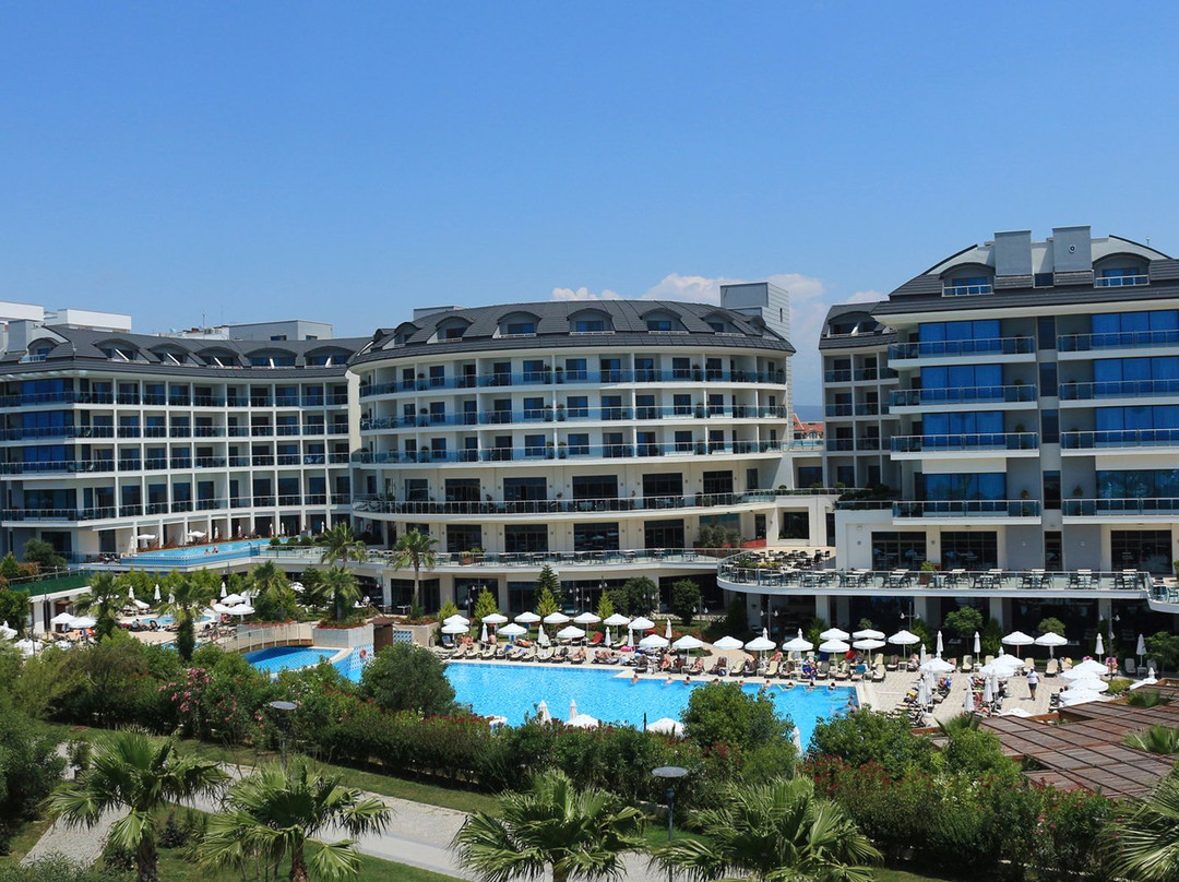 Commodore Elite Suites & Spa主图