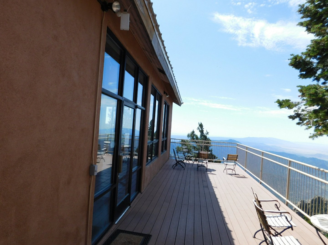 Sandia Crest House Gift Shop-Sandia Park必去景点