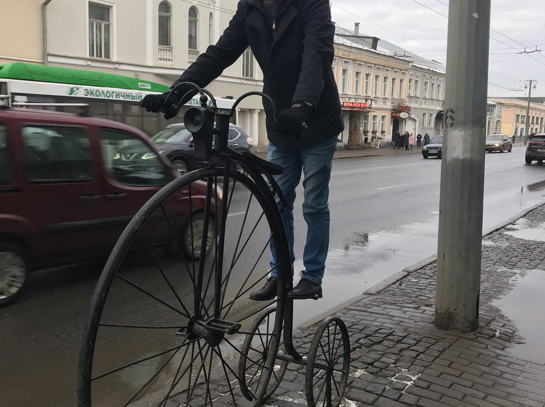 Sculpture the Old Bike-弗拉基米尔必去景点