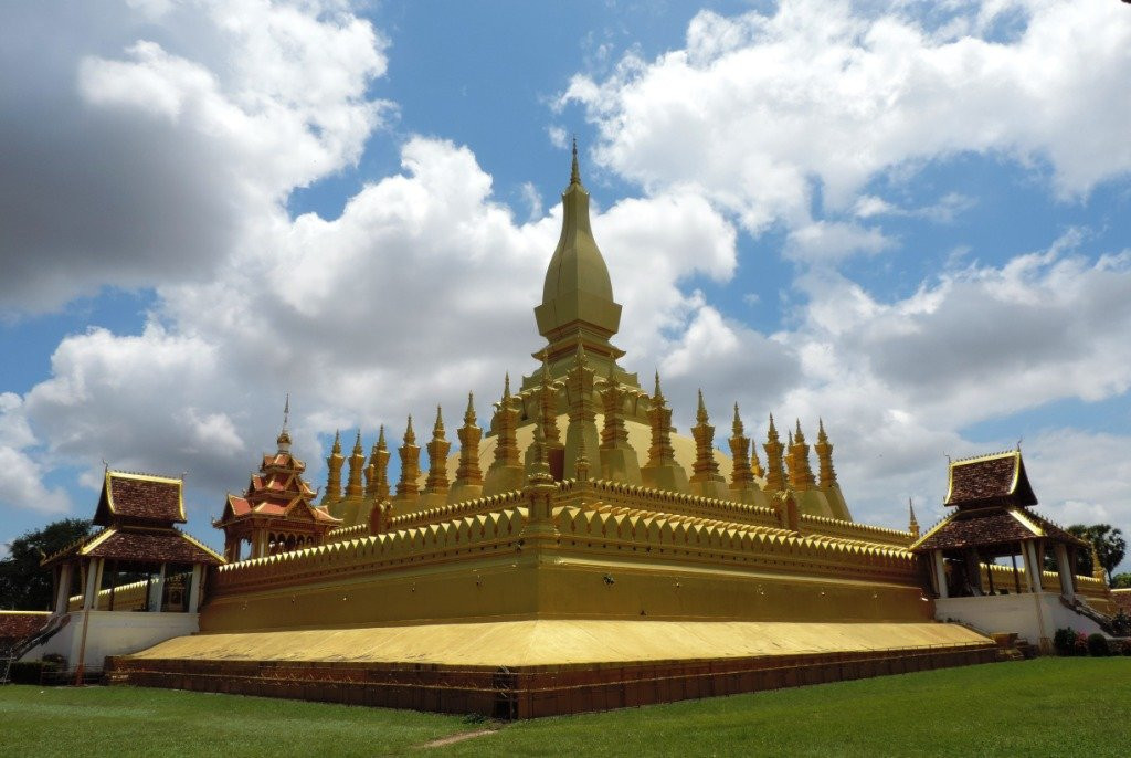 塔銮寺 (Pha That Luang)景点图片