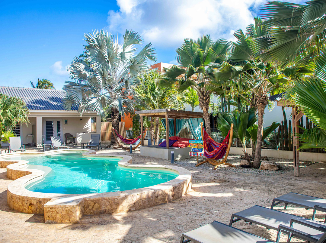 All Seasons Apartments