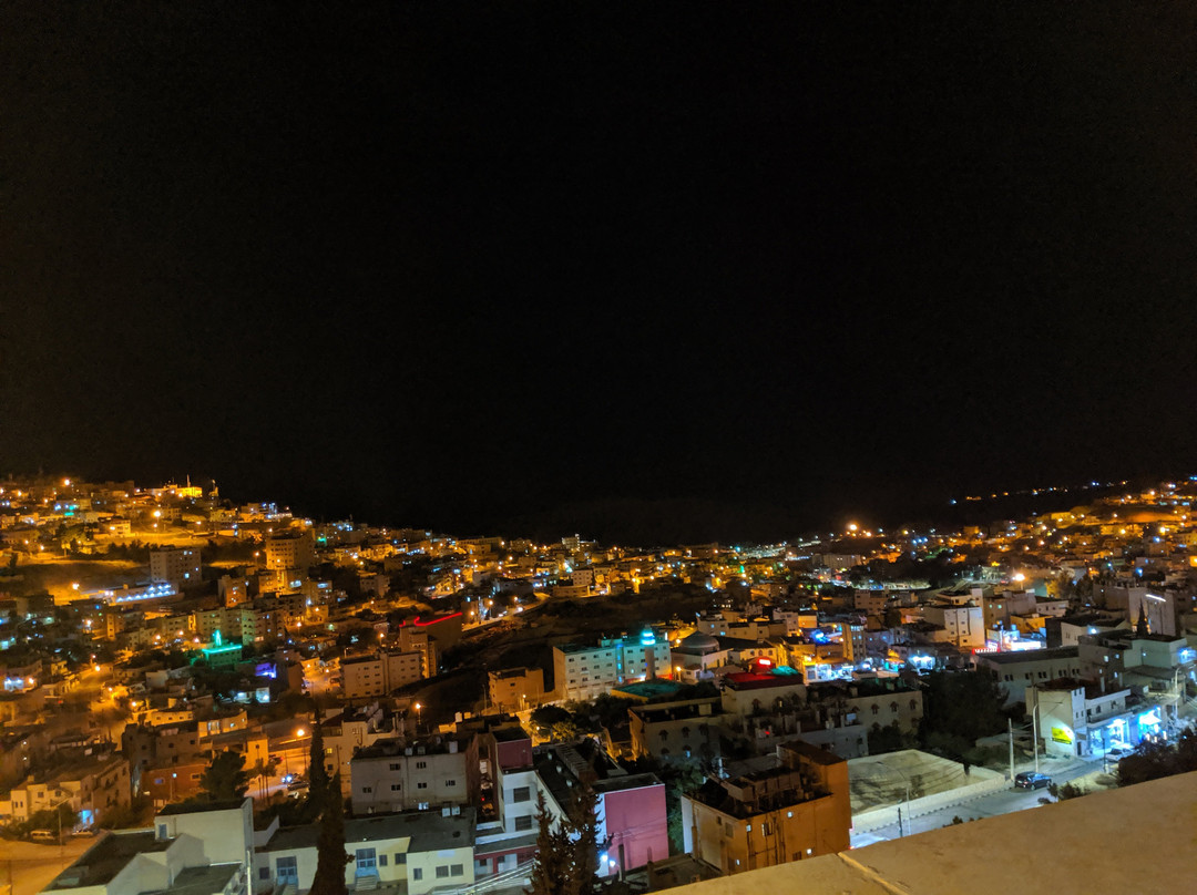 利豪大酒店主图