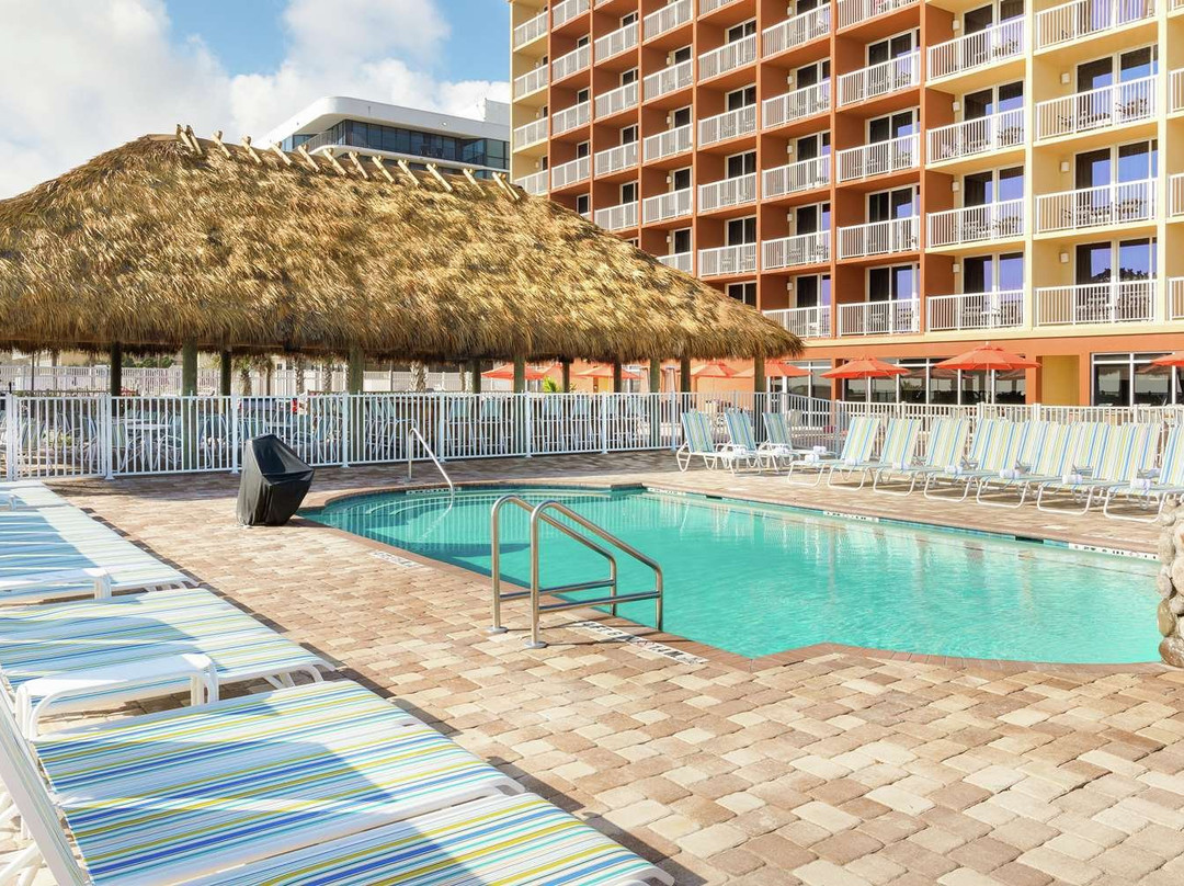Hampton Inn Daytona Beach/beachfront主图