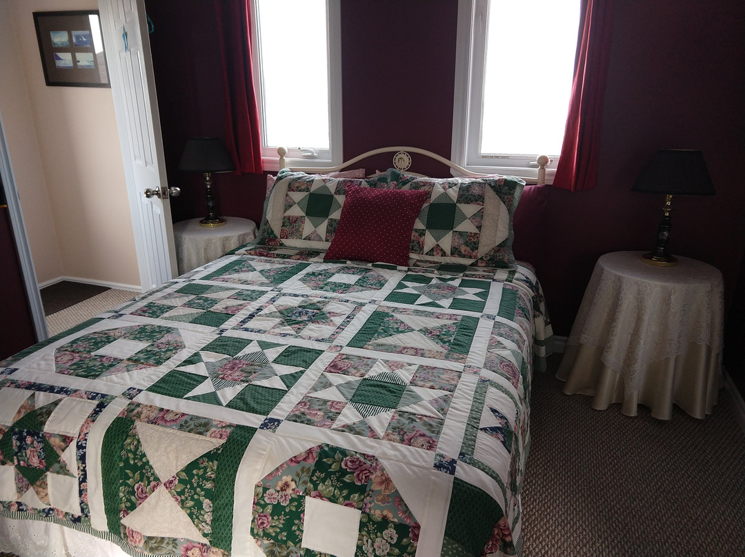 Jenny's Runestone House主图