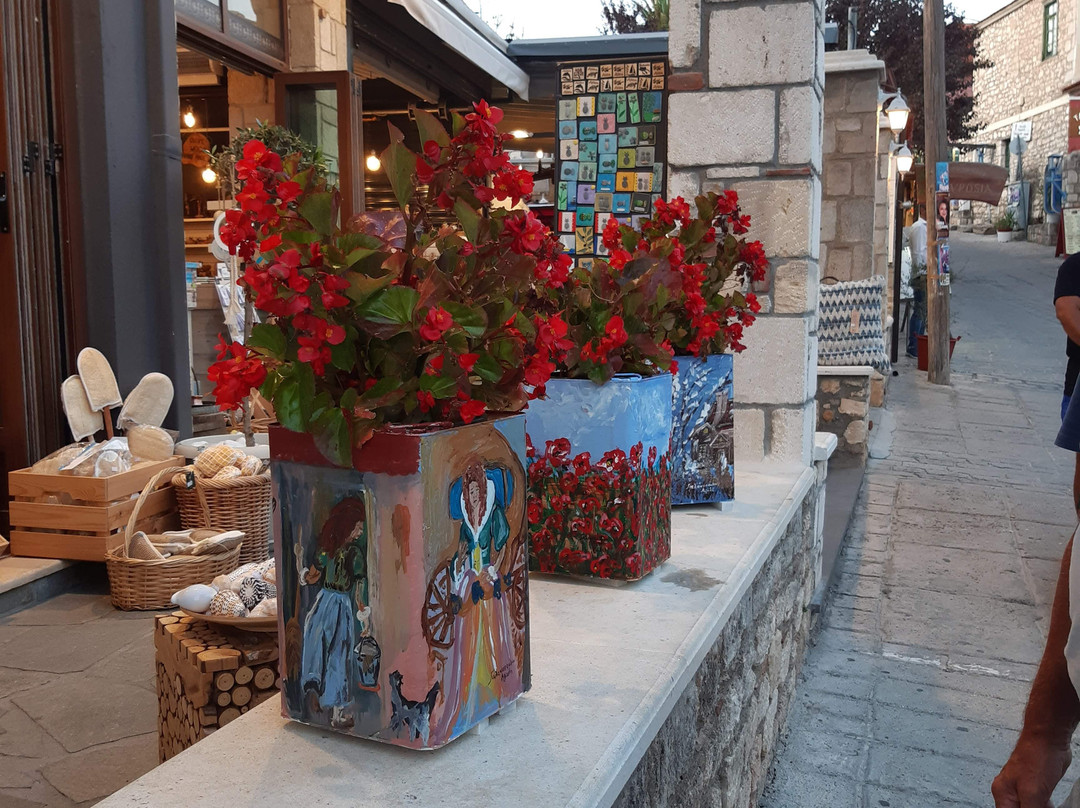 Afytos Central Square-阿菲托斯必去景点