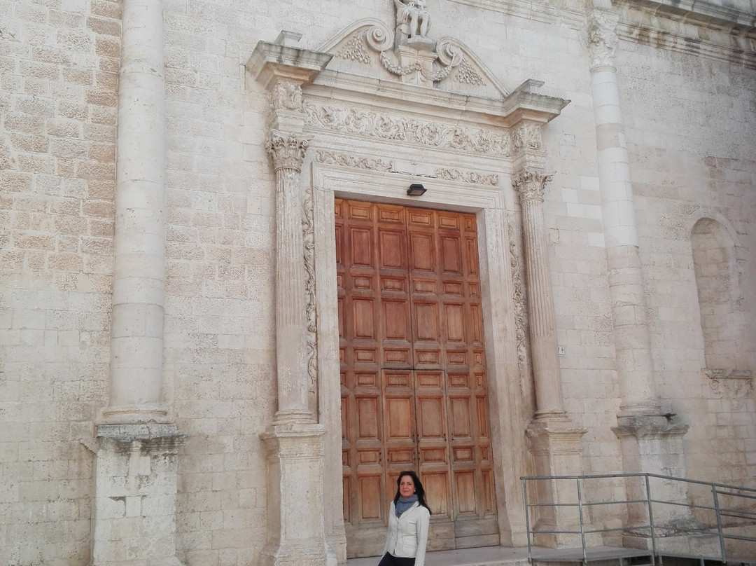 Chiesa di San Francesco d'Assisi-莫诺波利必去景点