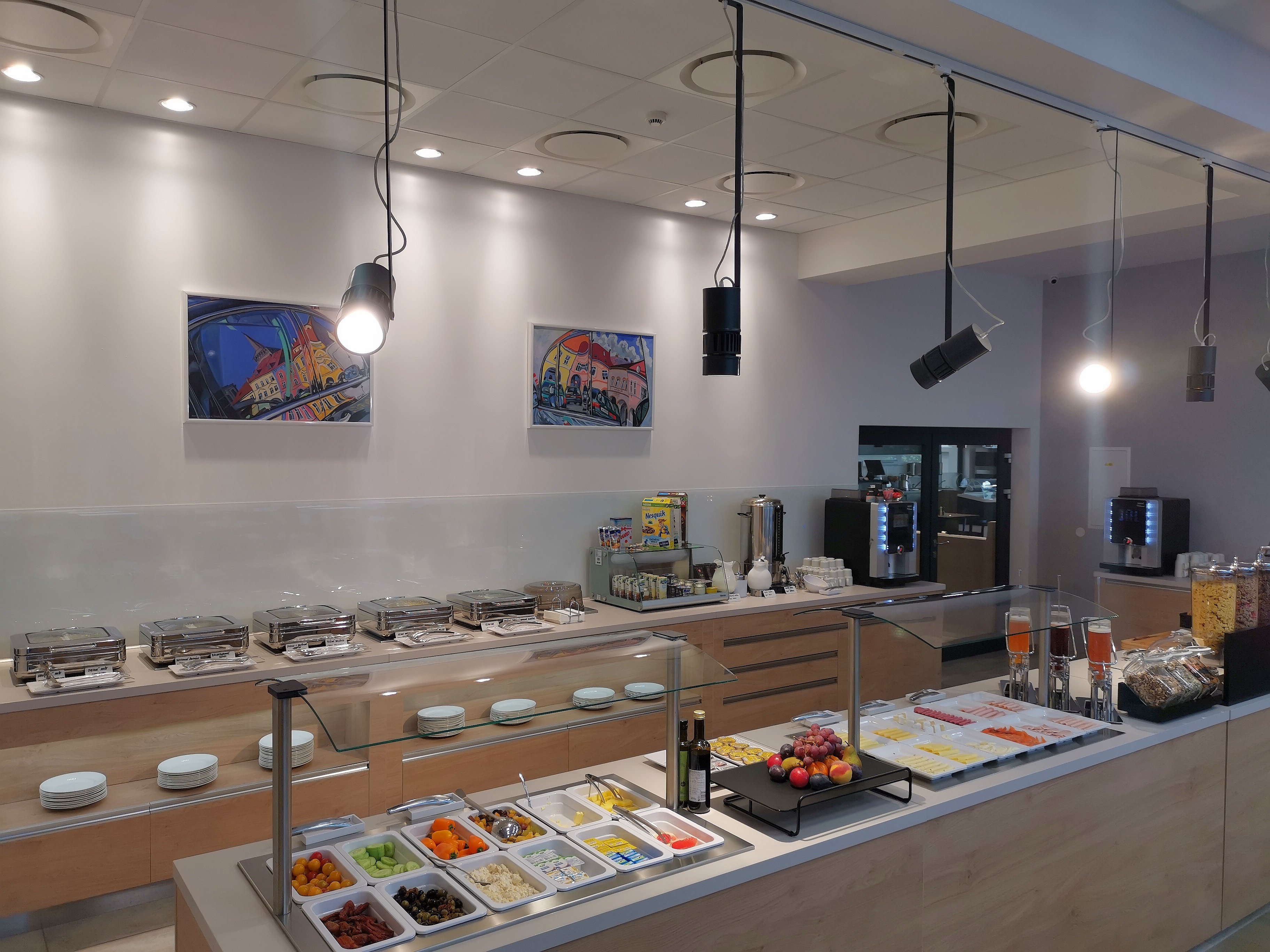 Hotel reSTART-餐饮