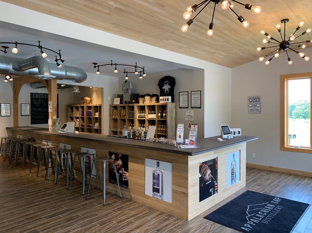 Appalachian Gap Distillery-Middlebury必去景点