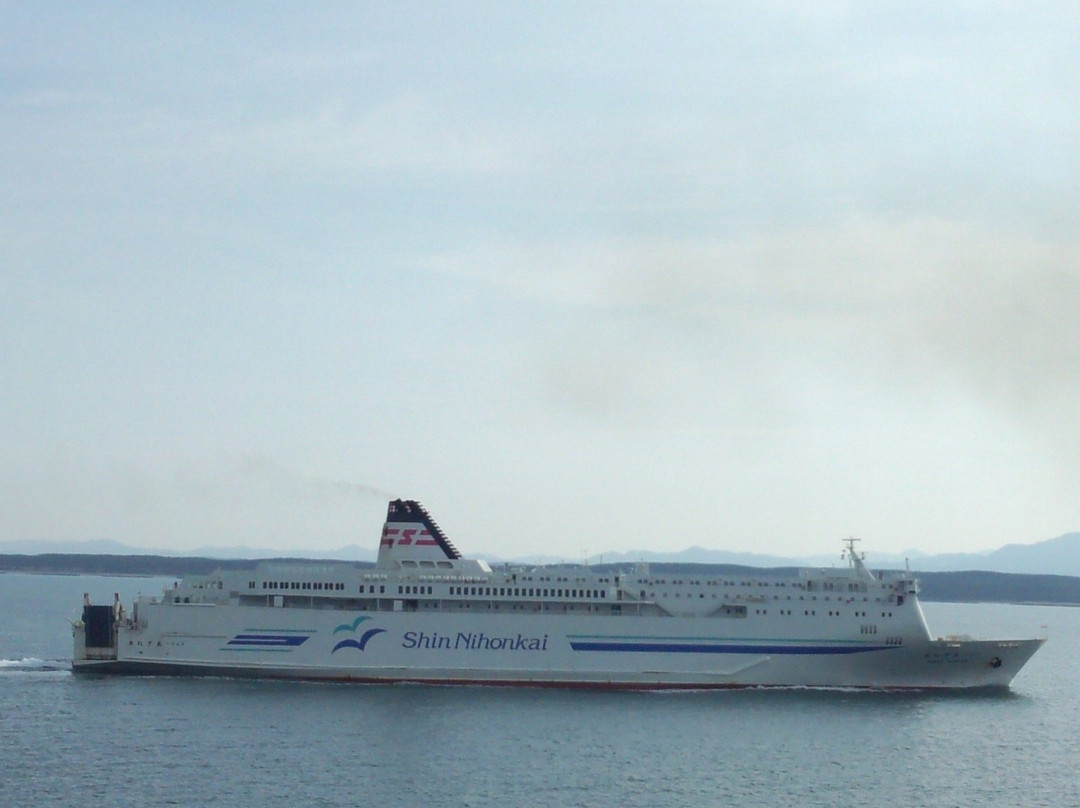 Shin Nihonkai Ferry from/to Komakomai Port-厚真町必去景点