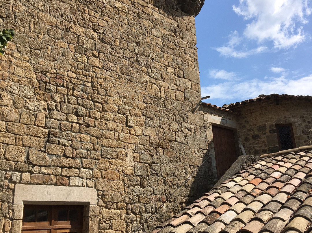 Château de Hautsegur-Meyras必去景点